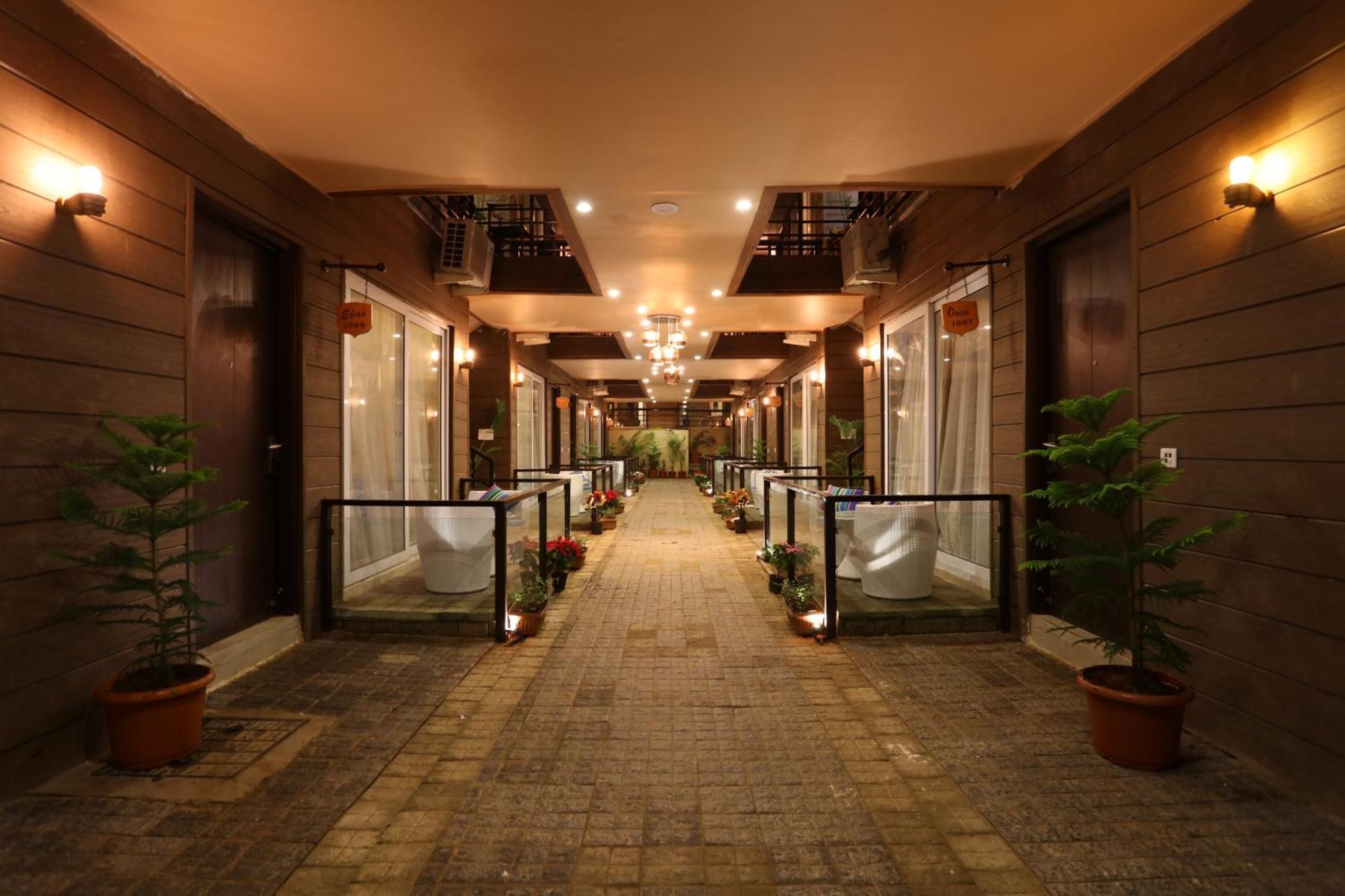 Отель Sinon Baga Retreat Экстерьер фото