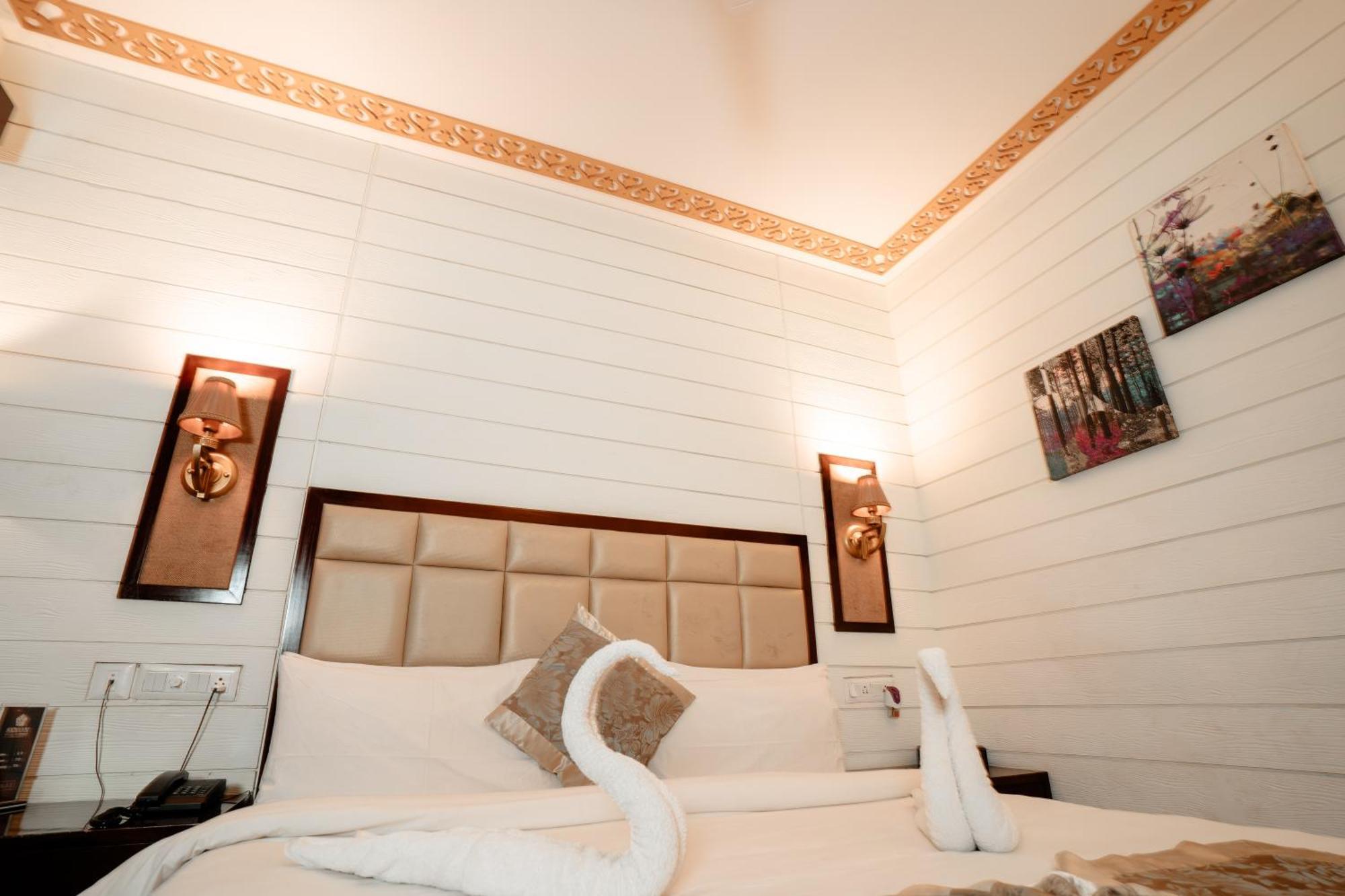 Отель Sinon Baga Retreat Экстерьер фото